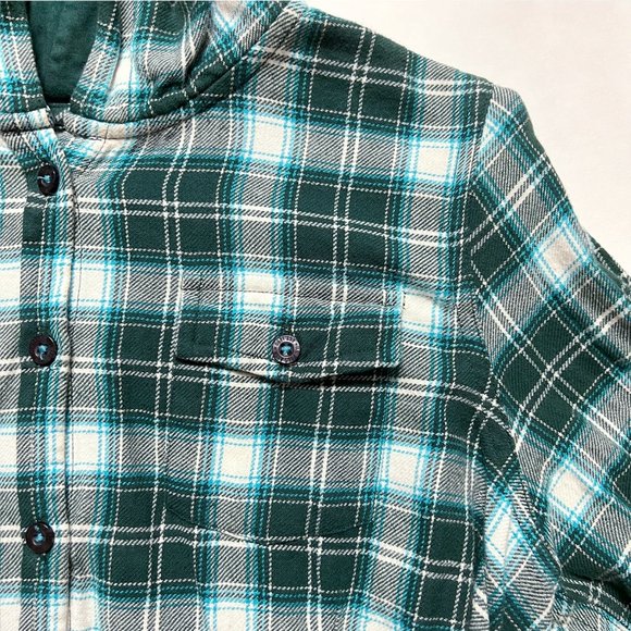 U.S. Polo Assn. Green and White Plaid Flannel Top with Hood (L) - Picture 8 of 10